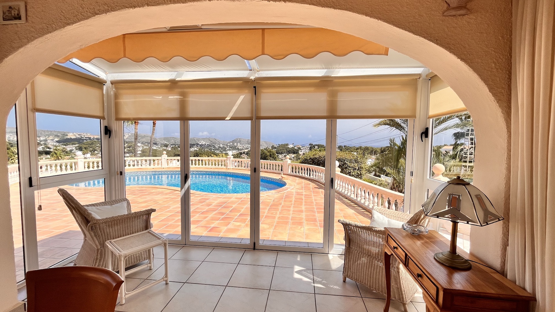 Villa met uitzicht op zee in Moraira Benimeit